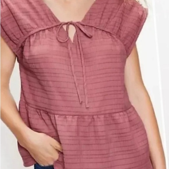 Loft Women's Sleeveless V Neck Back/Front Crinkle Tiered Top Mauve Size L - Picture 2 of 8